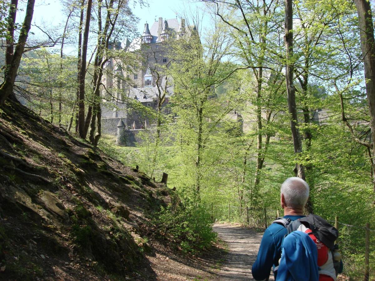 Ferienhaus Moselpromenade Zell an der Mosel Esterno foto