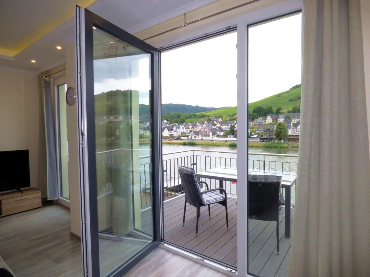 Ferienhaus Moselpromenade Zell an der Mosel Esterno foto