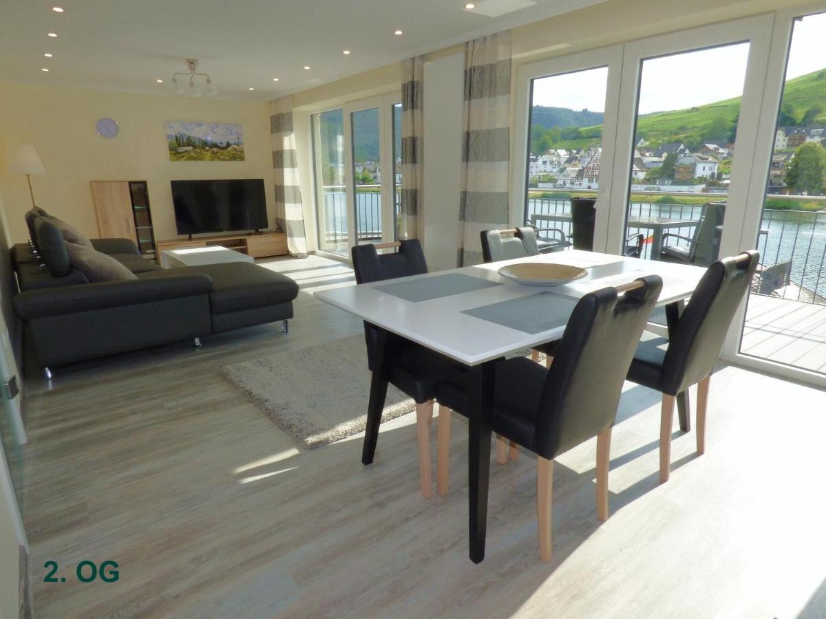 Ferienhaus Moselpromenade Zell an der Mosel Esterno foto