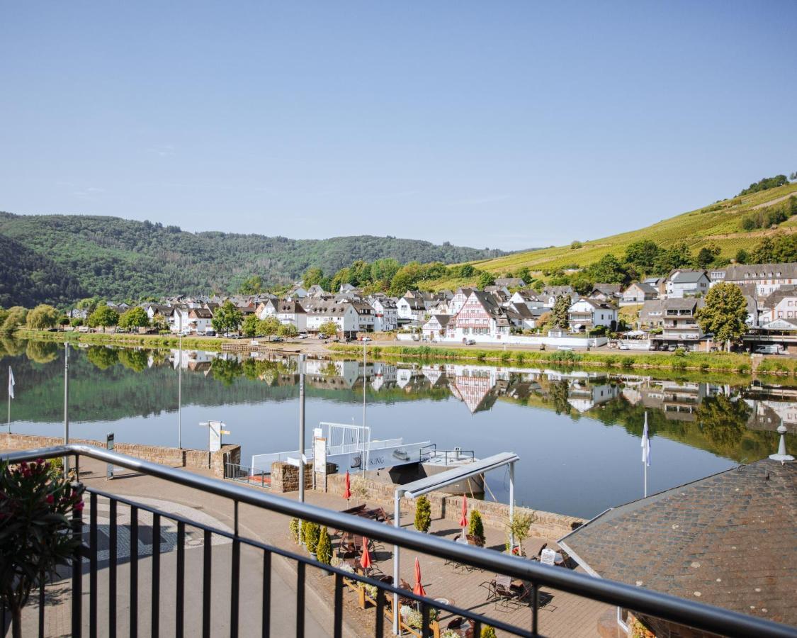 Ferienhaus Moselpromenade Zell an der Mosel Esterno foto